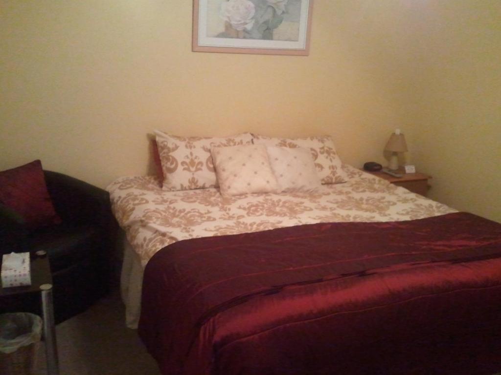 Latchmead Bed & Breakfast Stansted Mountfitchet Ruang foto
